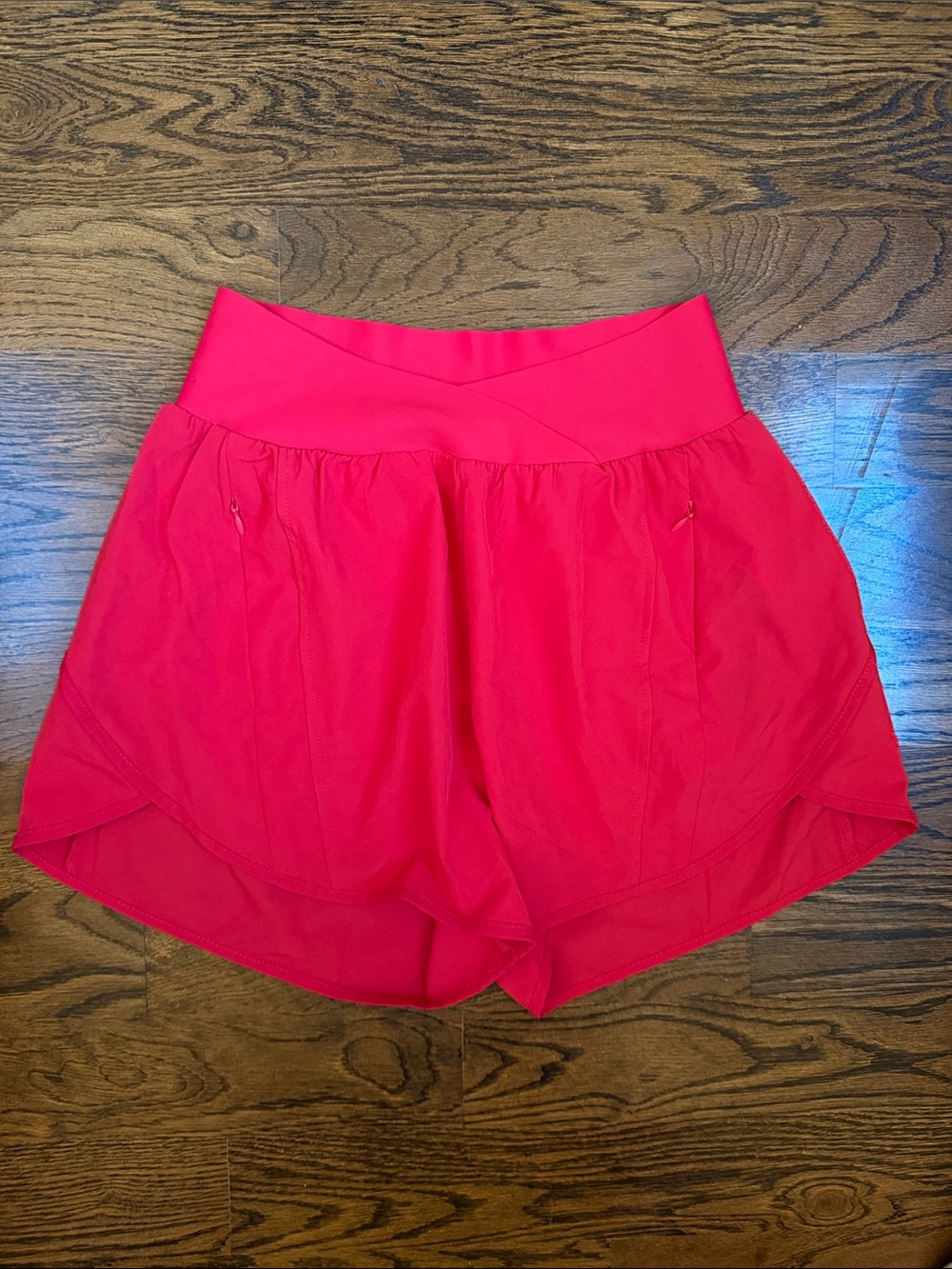 Blooming Jelly Athletic Shorts Size Medium NWT